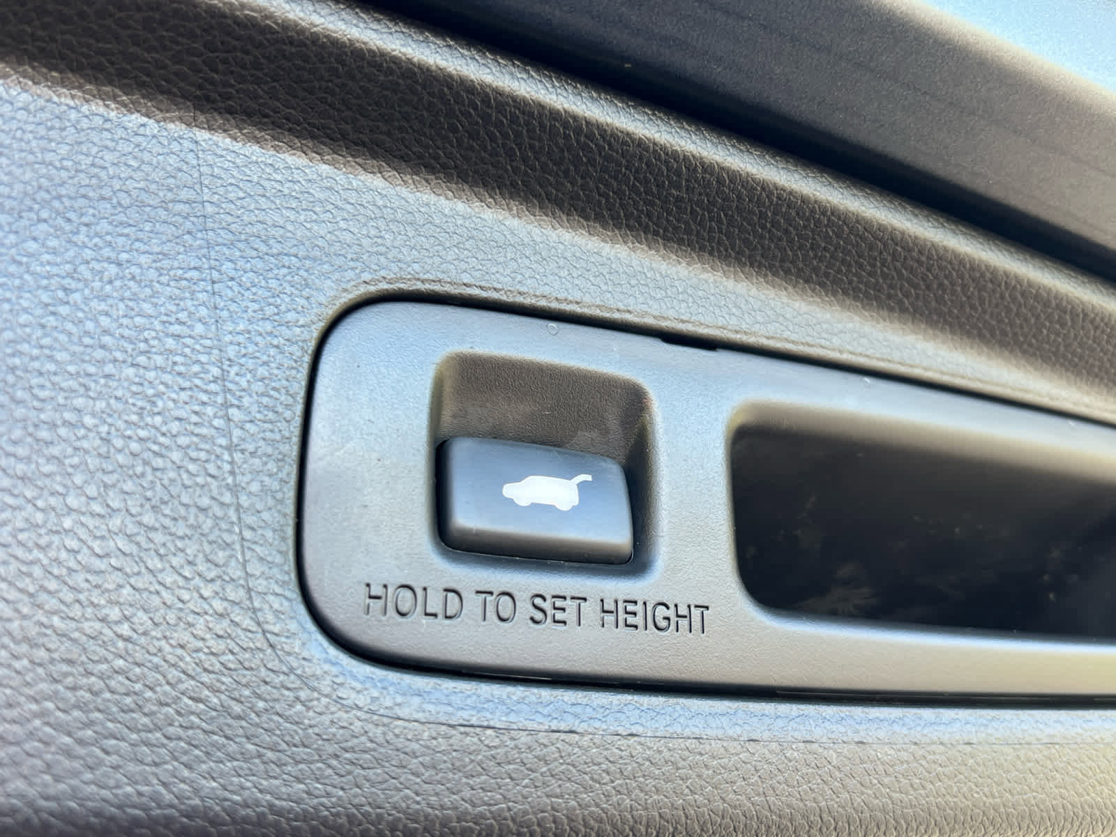 Used 2024 Honda CR-V Sport-L image 11