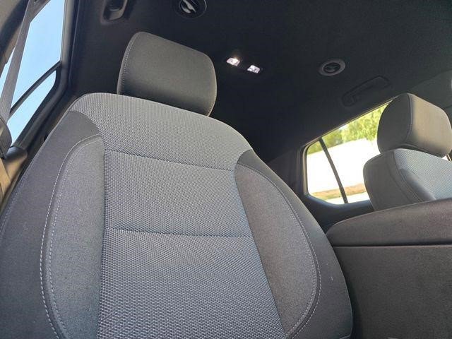 Certified 2023 Chevrolet Traverse LT w/ LPO, Floor Liner Package AWD/4WD image 21