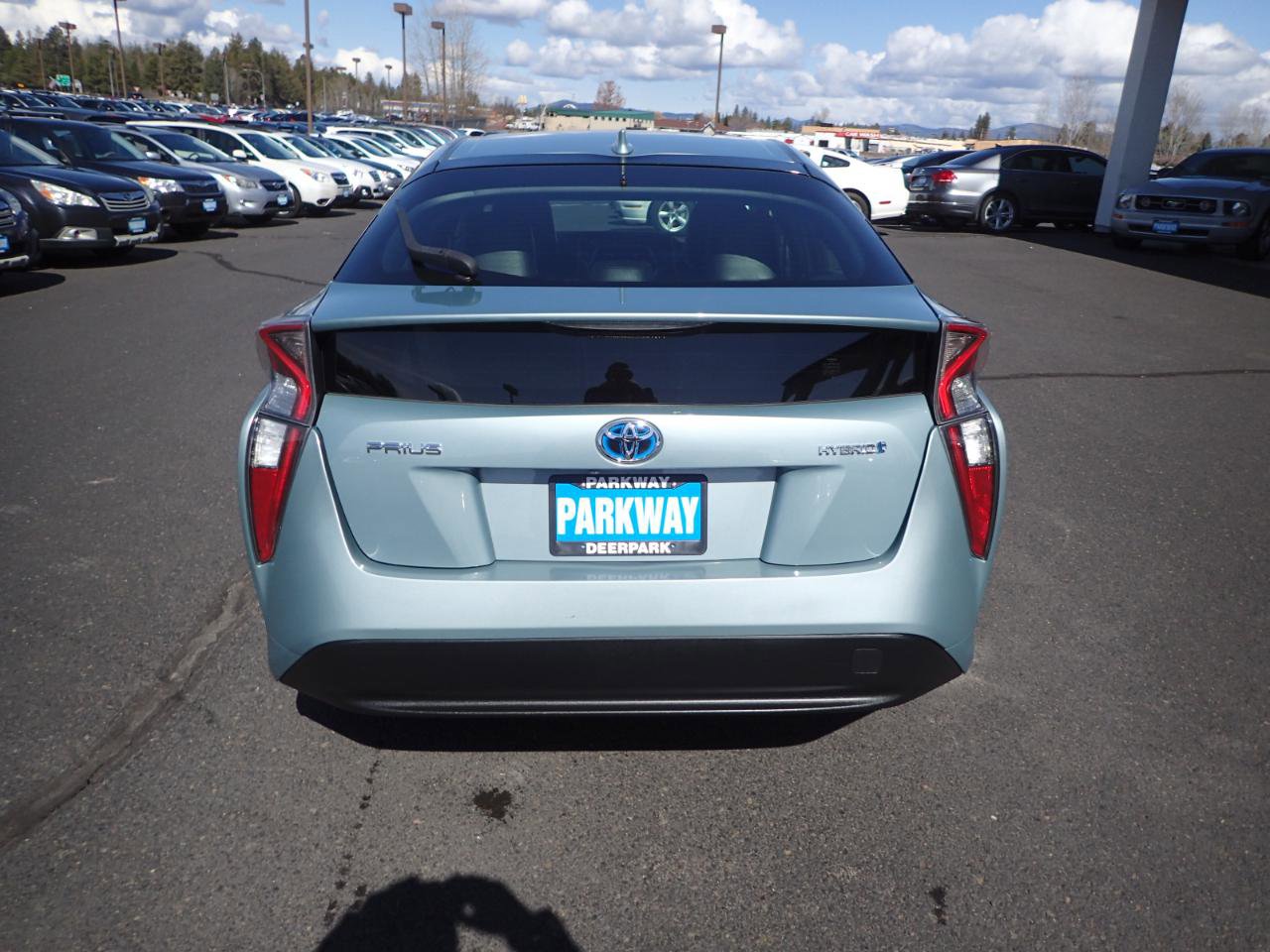 Used 2016 Toyota Prius Two FWD image 4