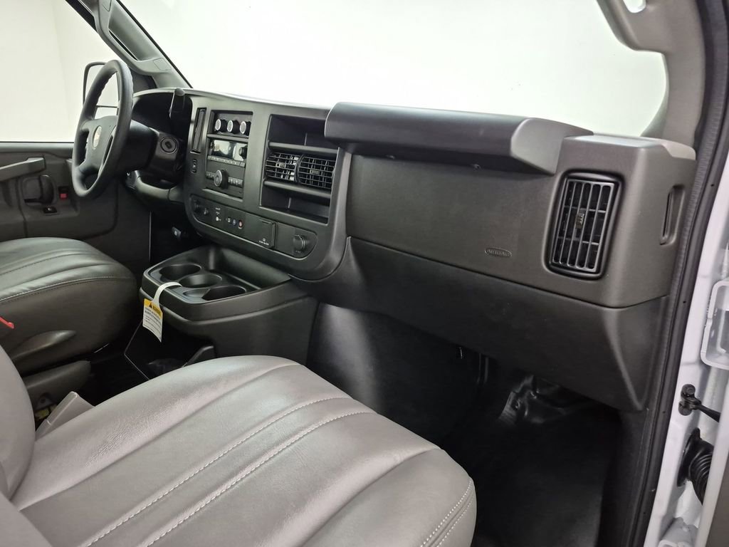 New 2025 Chevrolet Express 2500 w/ Driver Convenience Package image 30