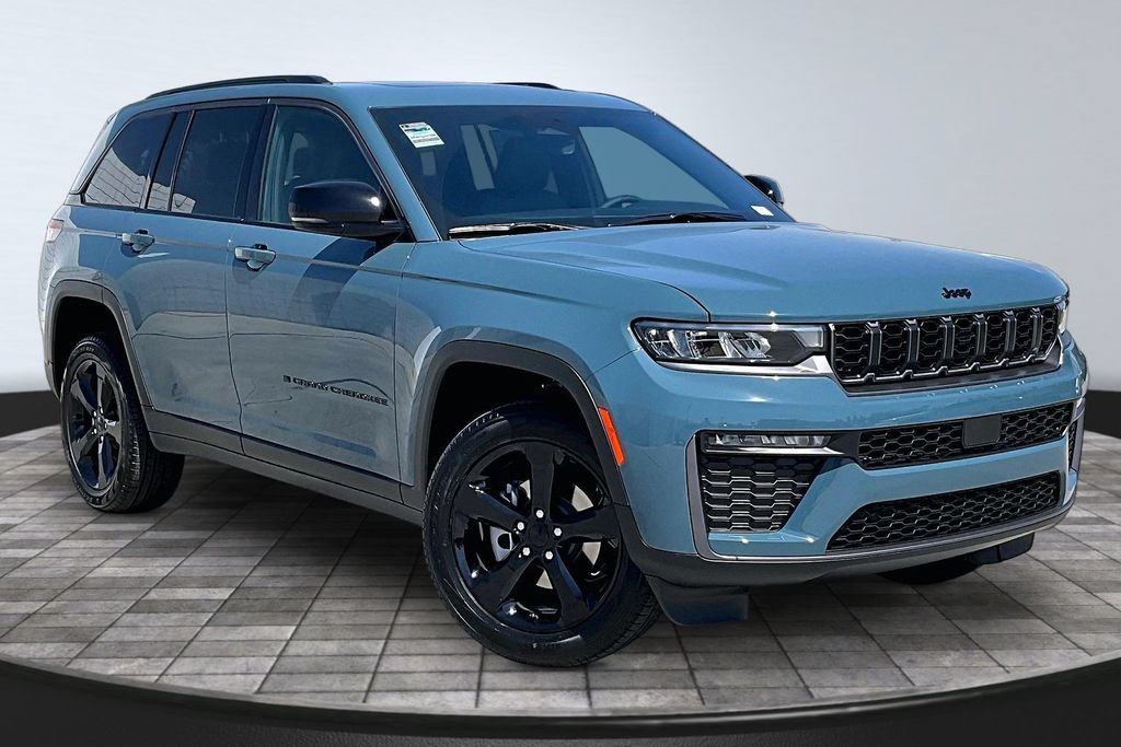 New 2026 Jeep Grand Cherokee Limited w/ Limited Altitude Package AWD/4WD image 38