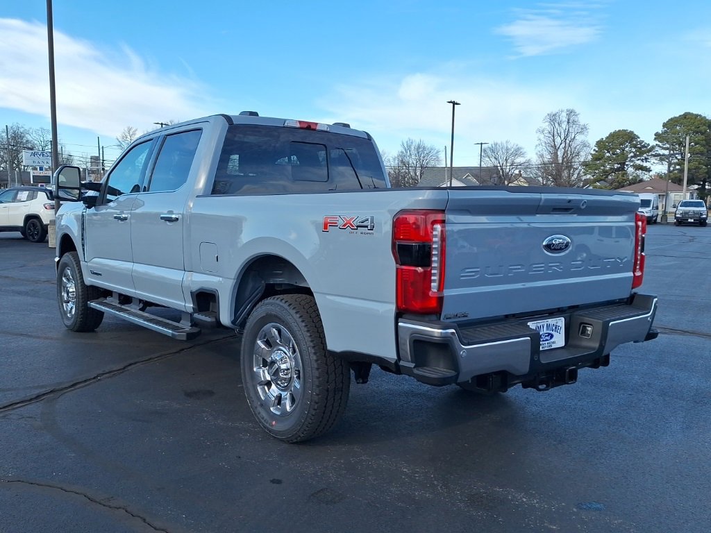 New 2026 Ford F250 Lariat w/ Lariat Premium Package image 32