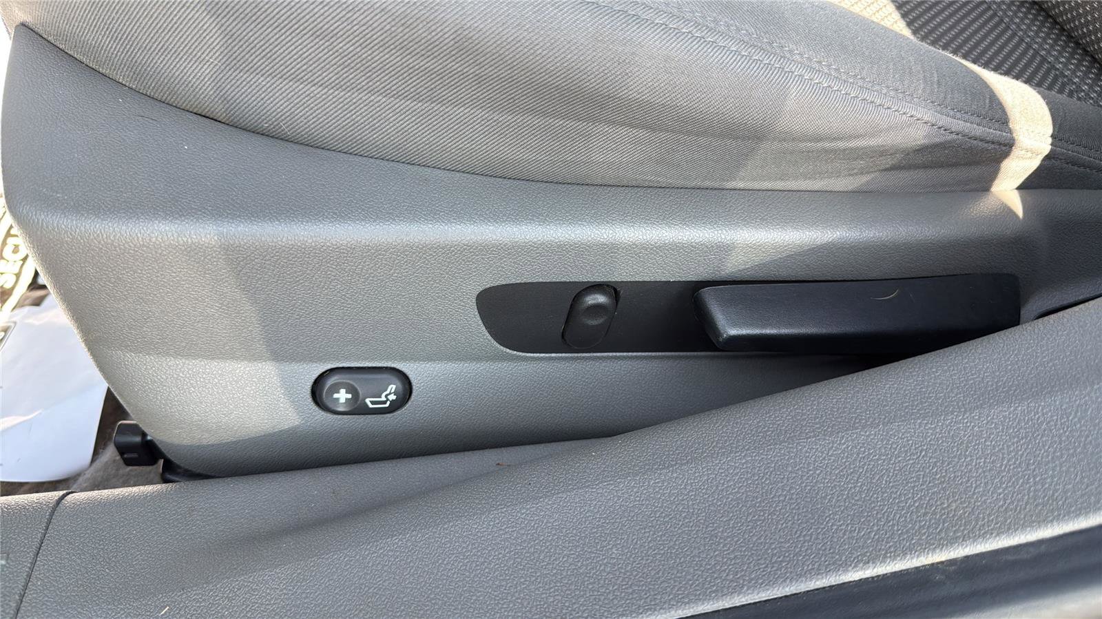 Used 2012 Chevrolet Malibu LS w/ LS Uplevel Package image 13