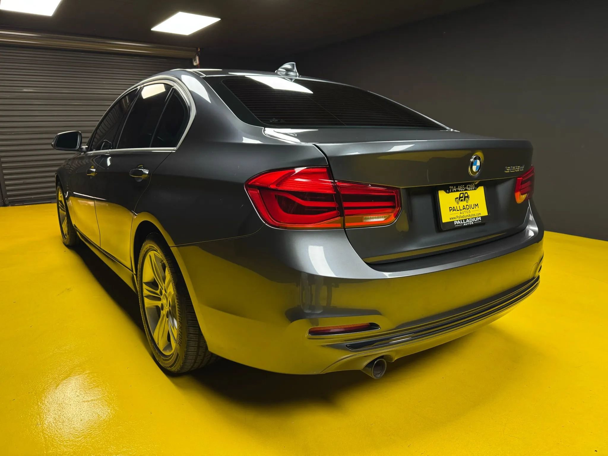 Used 2018 BMW 328d Sedan image 4