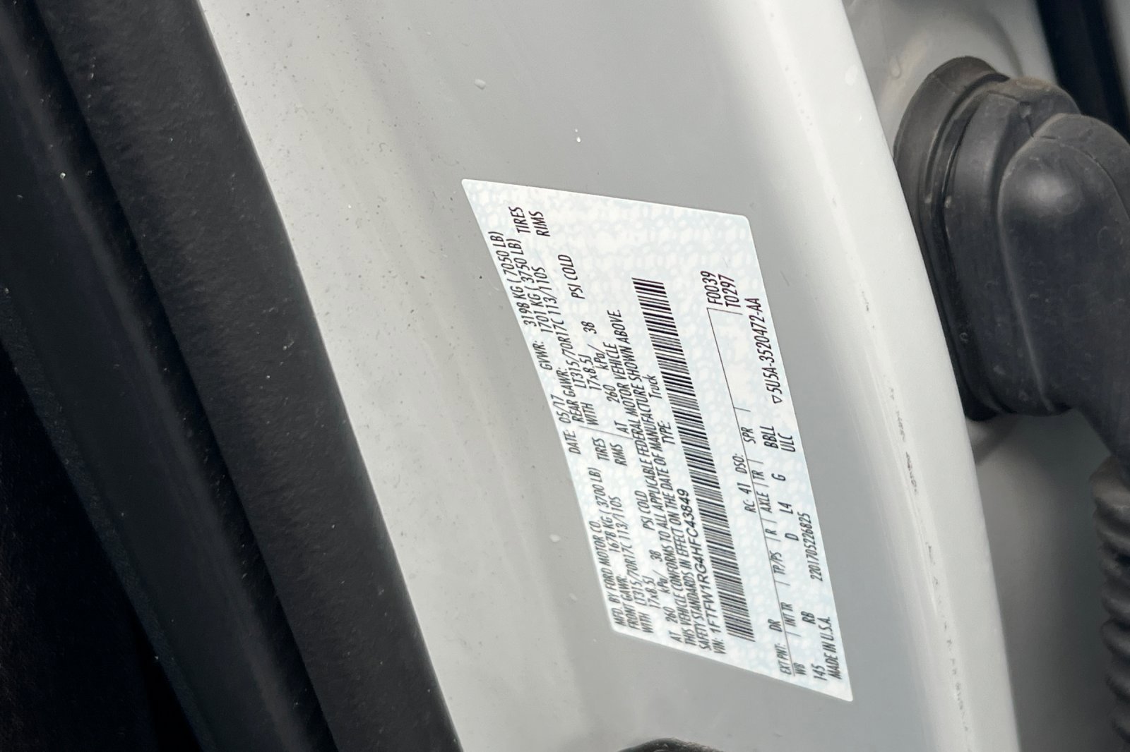 Used 2017 Ford F150 Raptor w/ Equipment Group 802A Luxury image 29