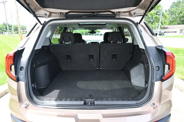 Used 2018 GMC Terrain SLE w/ Driver Convenience Package AWD/4WD image 22