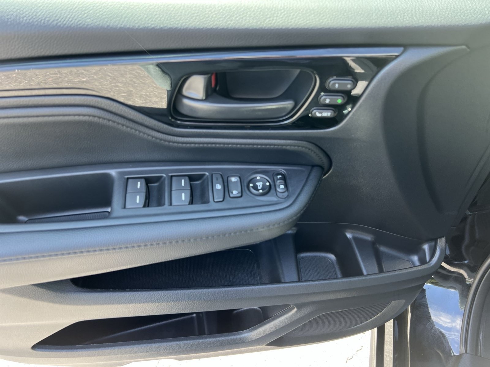 Used 2025 Honda Odyssey Touring image 15