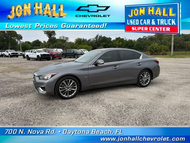 Used 2018 INFINITI Q50 Luxe RWD image 3