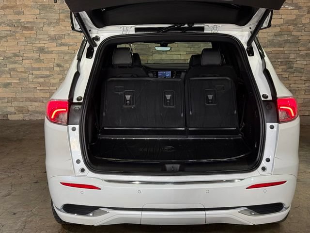 Used 2024 Buick Enclave Avenir w/ Avenir Technology Package AWD/4WD image 8