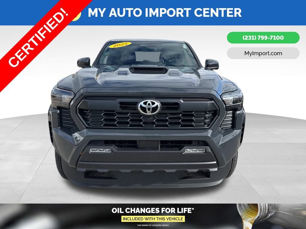 Used 2025 Toyota Tacoma TRD Sport video 2