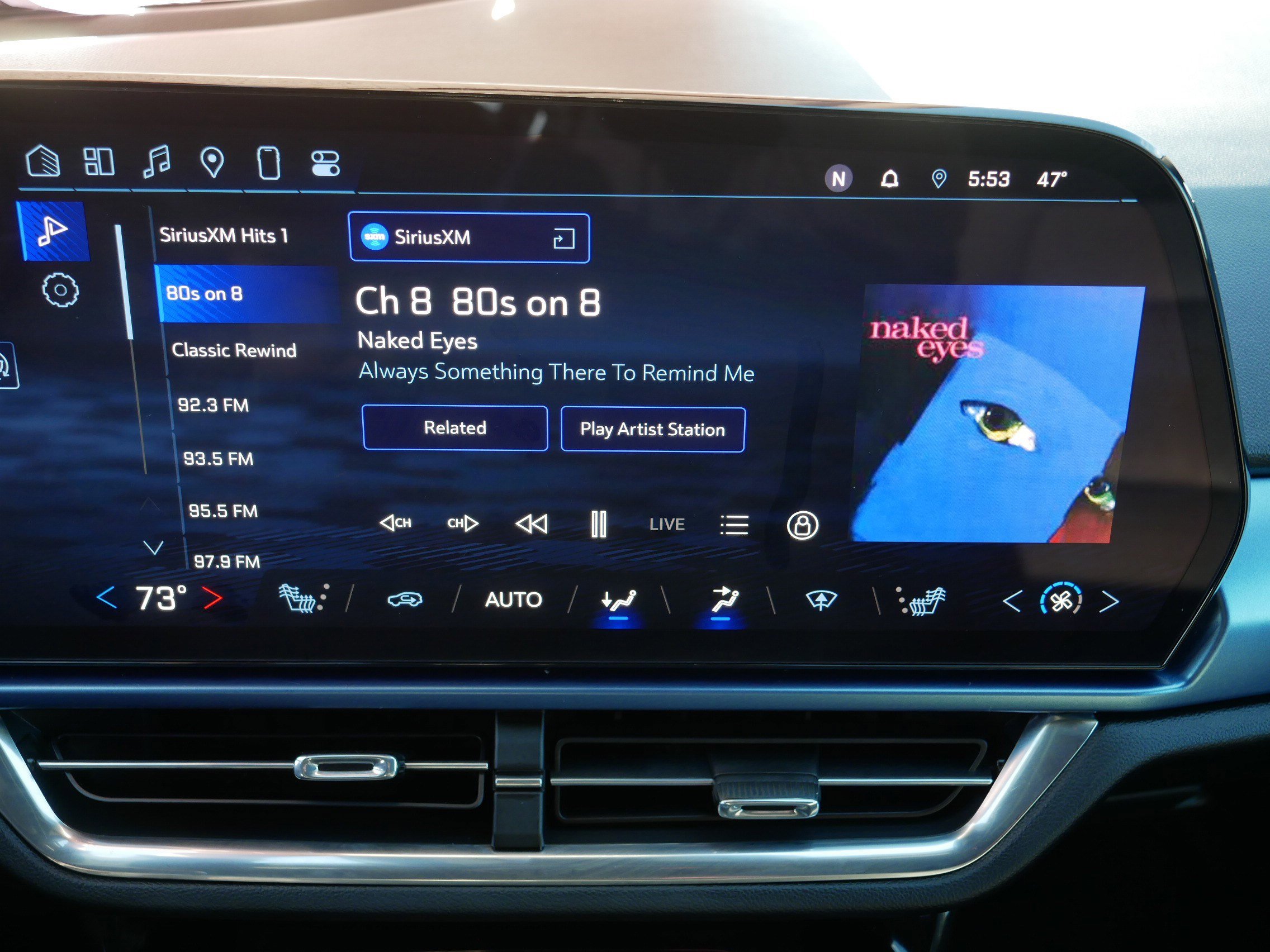 Used 2024 Chevrolet Equinox EV LT image 22