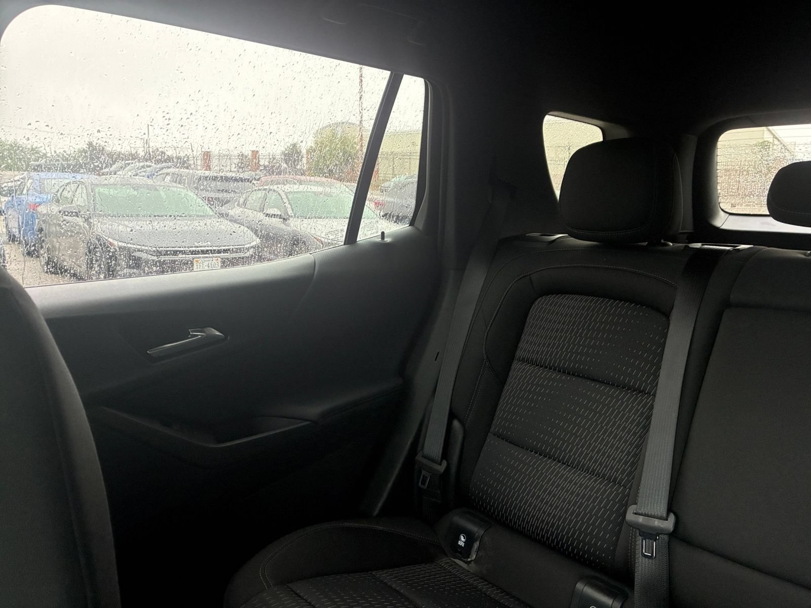 Used 2025 Chevrolet Equinox LT FWD image 33