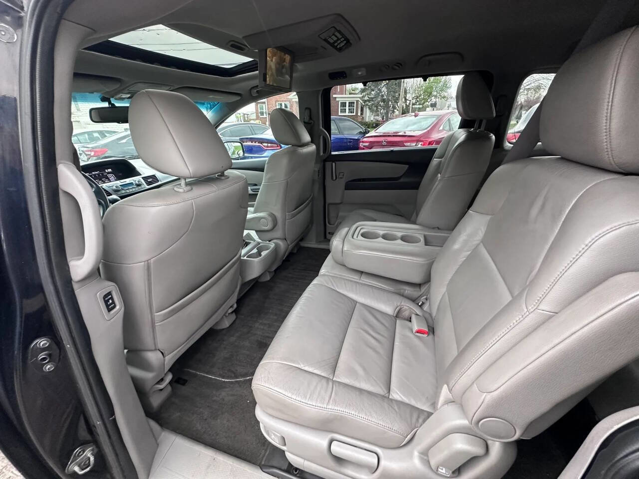 Used 2011 Honda Odyssey EX-L image 11