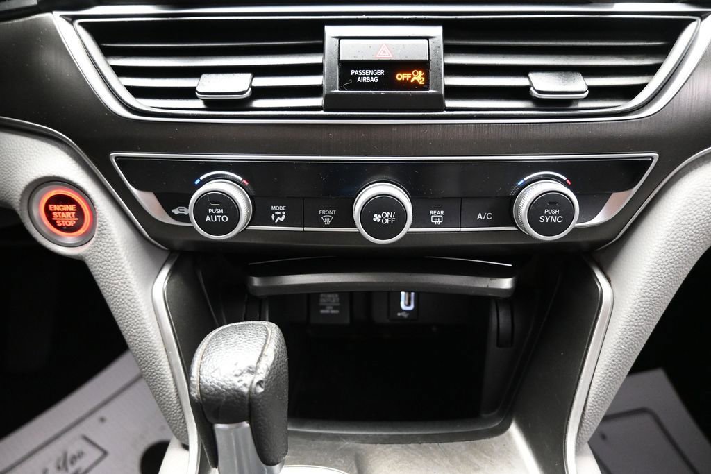 Used 2018 Honda Accord LX image 17