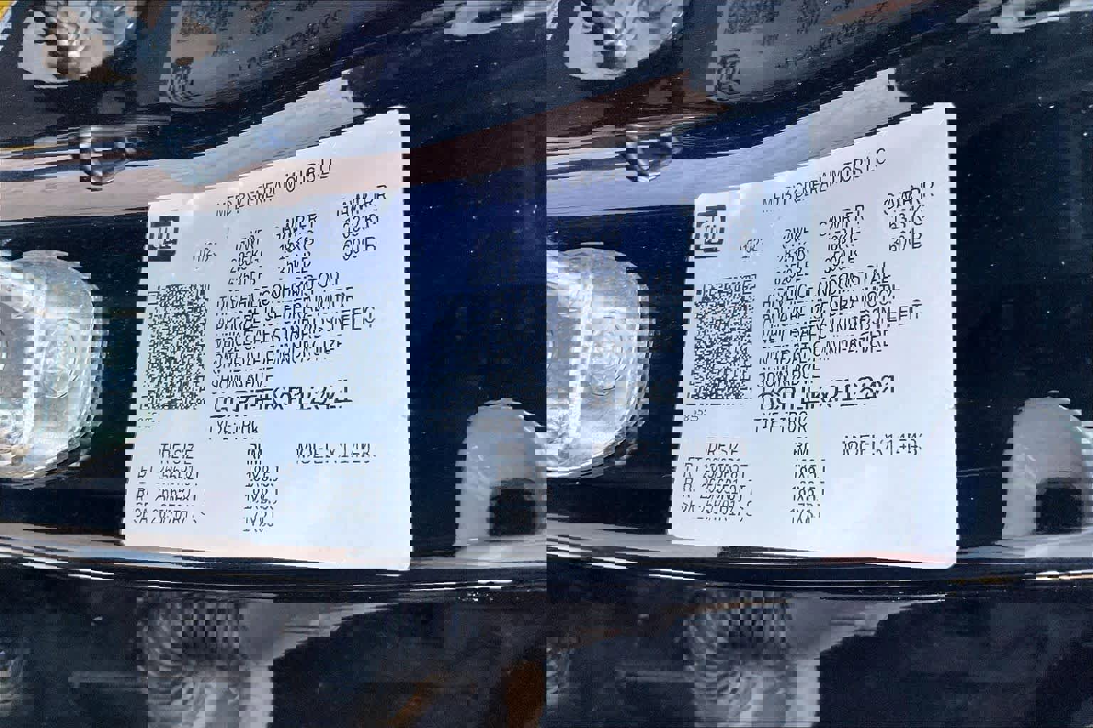 Used 2023 Chevrolet Colorado Trail Boss w/ Technology Package image 34