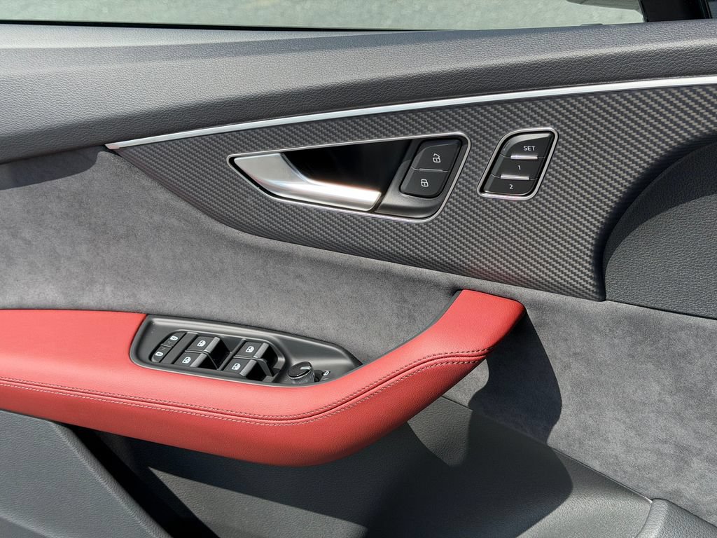 New 2026 Audi SQ7 Premium Plus AWD/4WD image 31