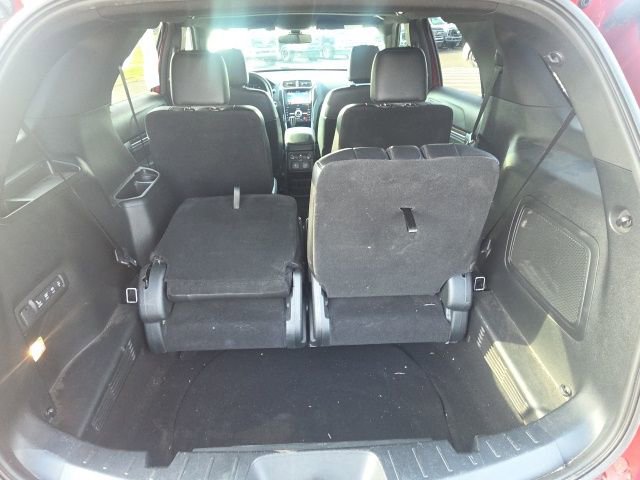 Used 2019 Ford Explorer Limited w/ Ford Safe & Smart Package image 13