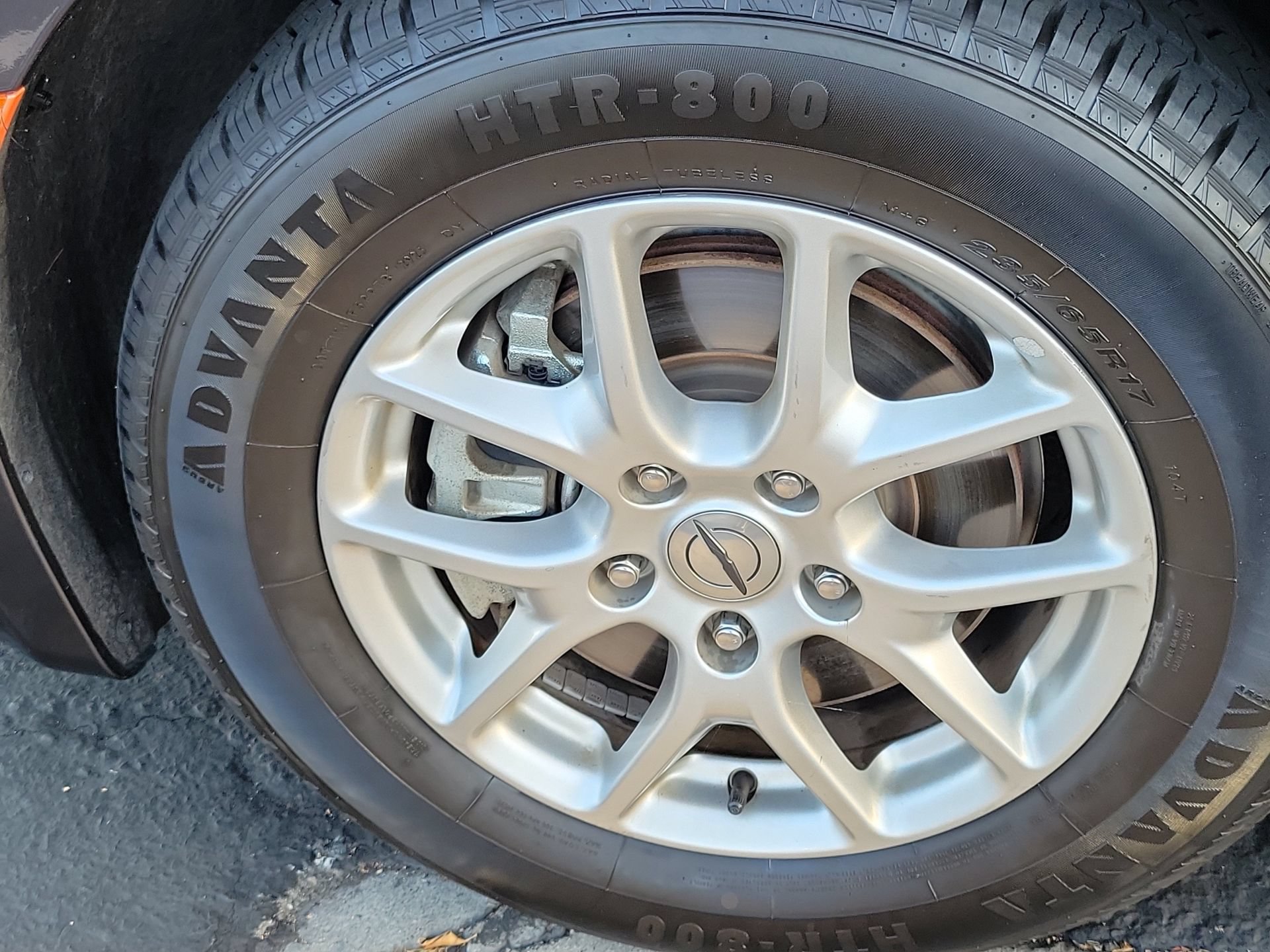 Certified 2023 Chrysler Voyager LX FWD image 28
