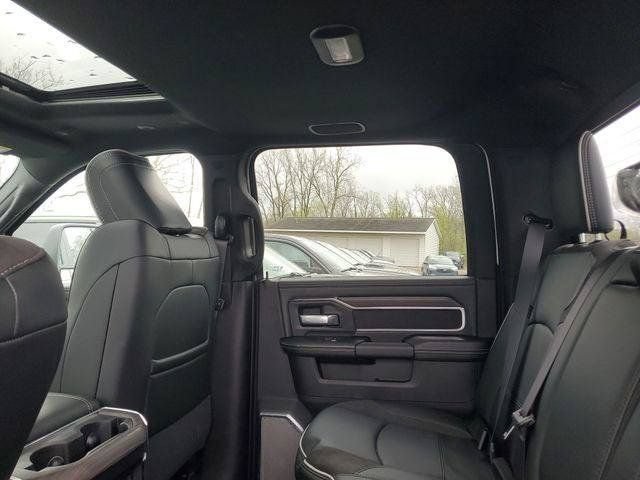 New 2026 RAM 2500 Laramie AWD/4WD image 9