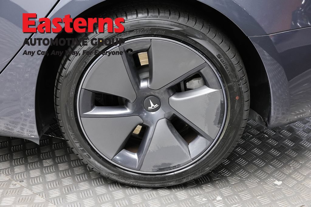 Used 2023 Tesla Model 3 Standard Range RWD image 8