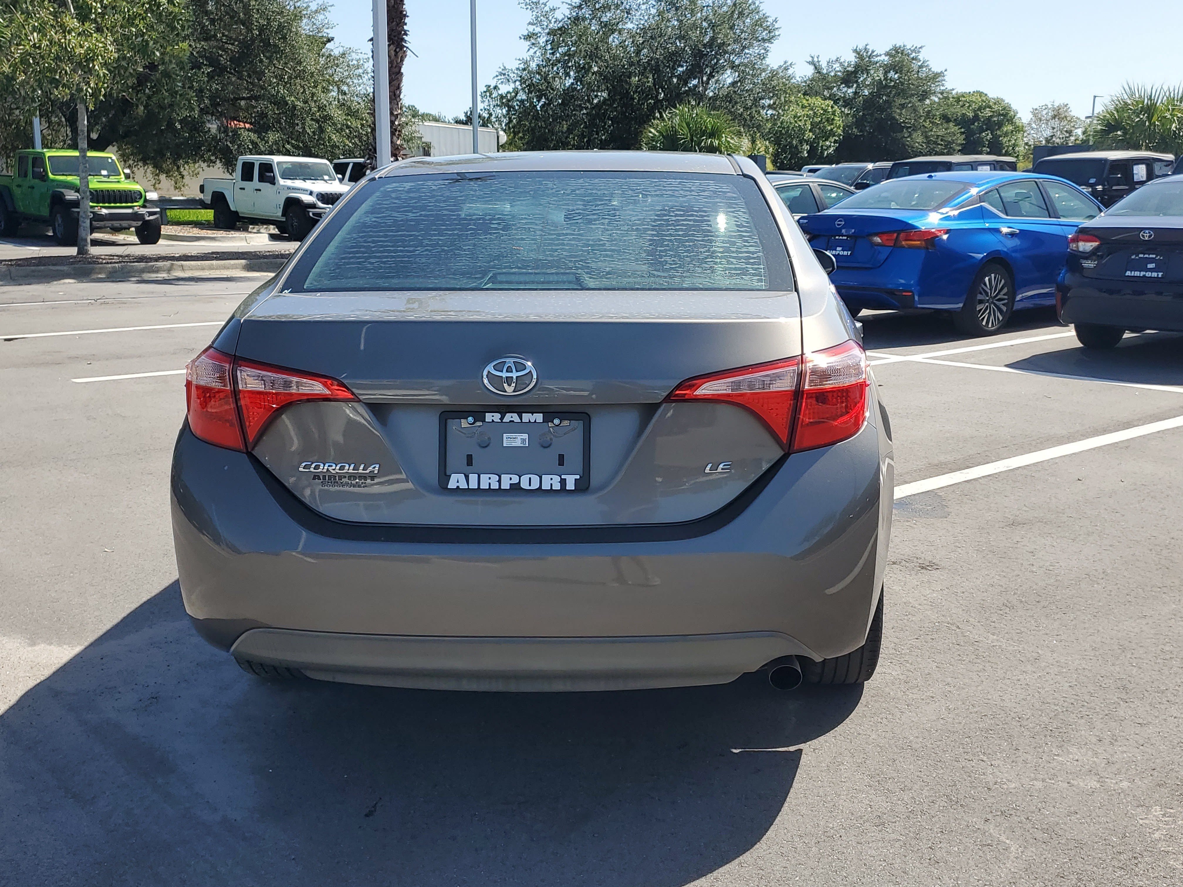 Used 2019 Toyota Corolla LE FWD image 7