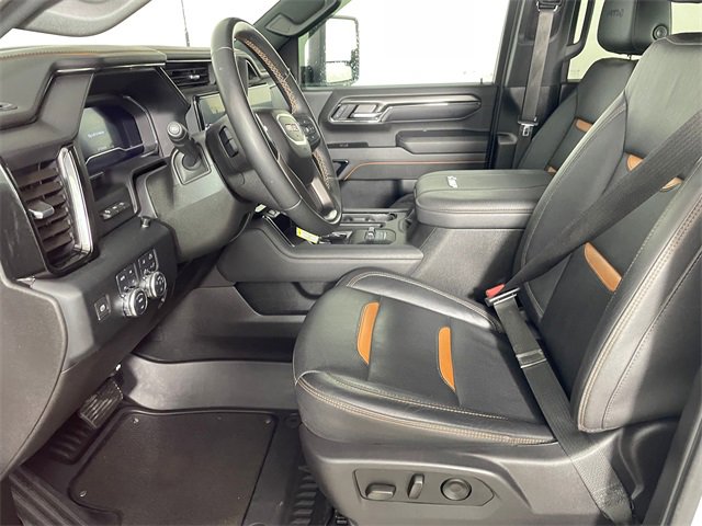 Used 2024 GMC Sierra 3500 AT4 w/ AT4 Premium Plus Package image 2