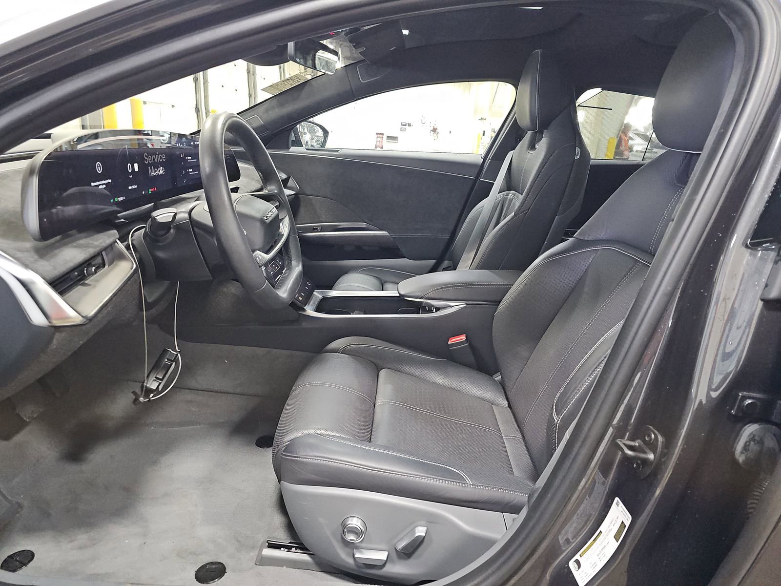 Used 2022 Lucid Air Grand Touring image 10