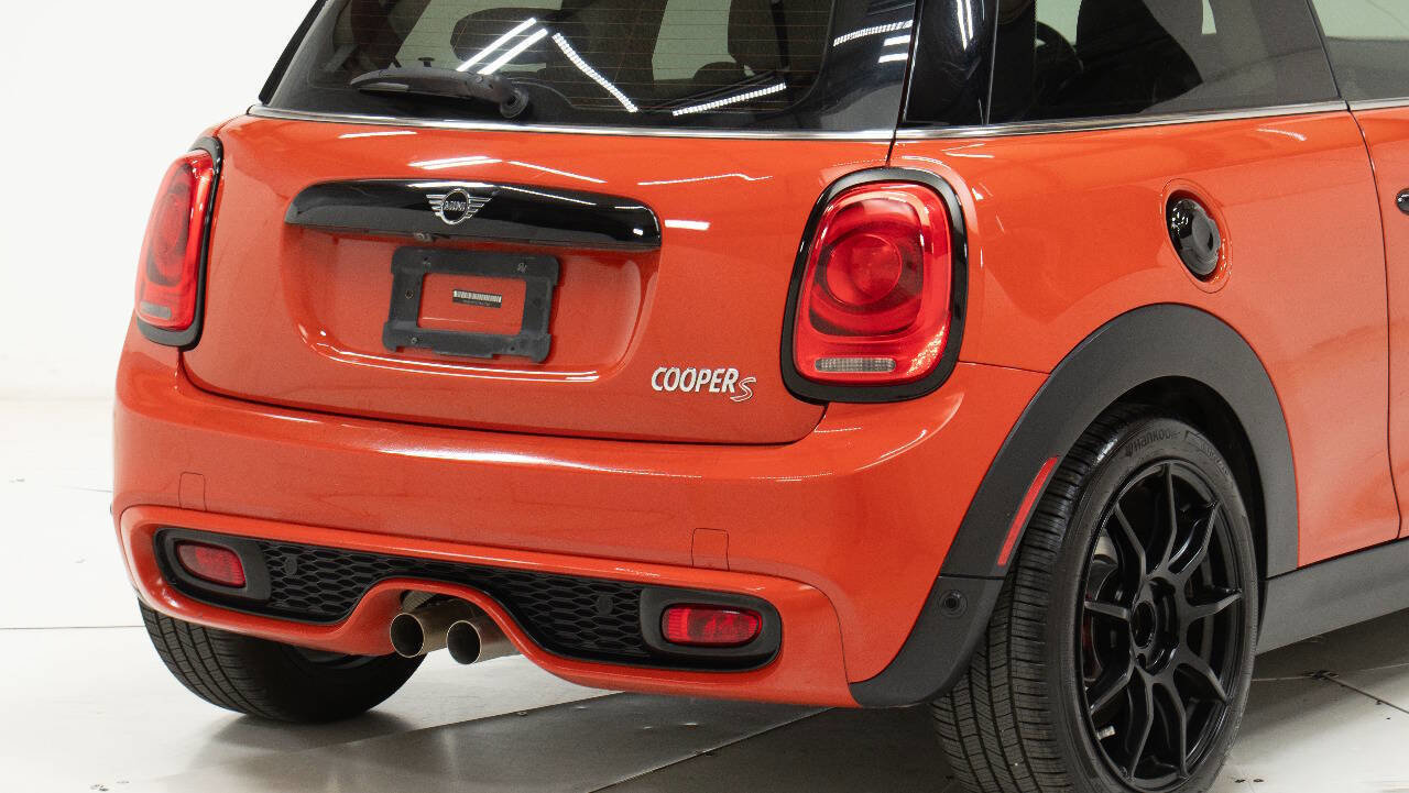 Used 2019 MINI Cooper S FWD image 13