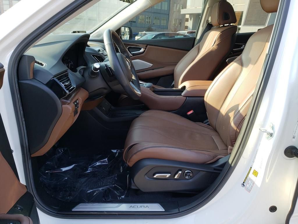 Certified 2024 Acura RDX SH-AWD w/ Advance Package image 19