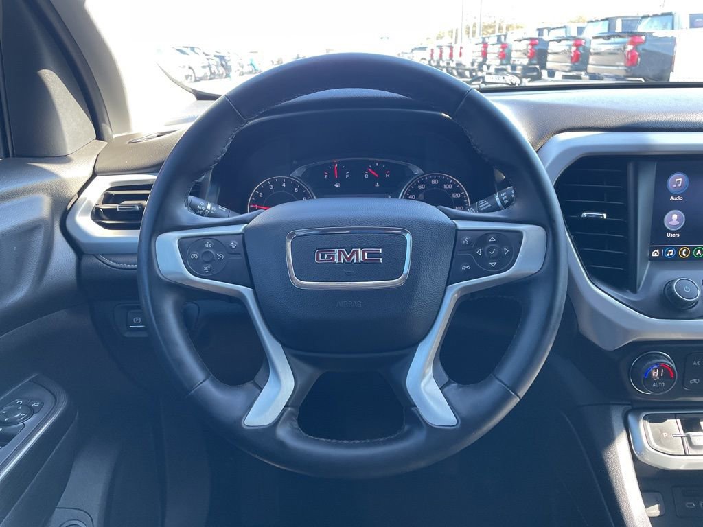 Used 2023 GMC Acadia SLT image 14