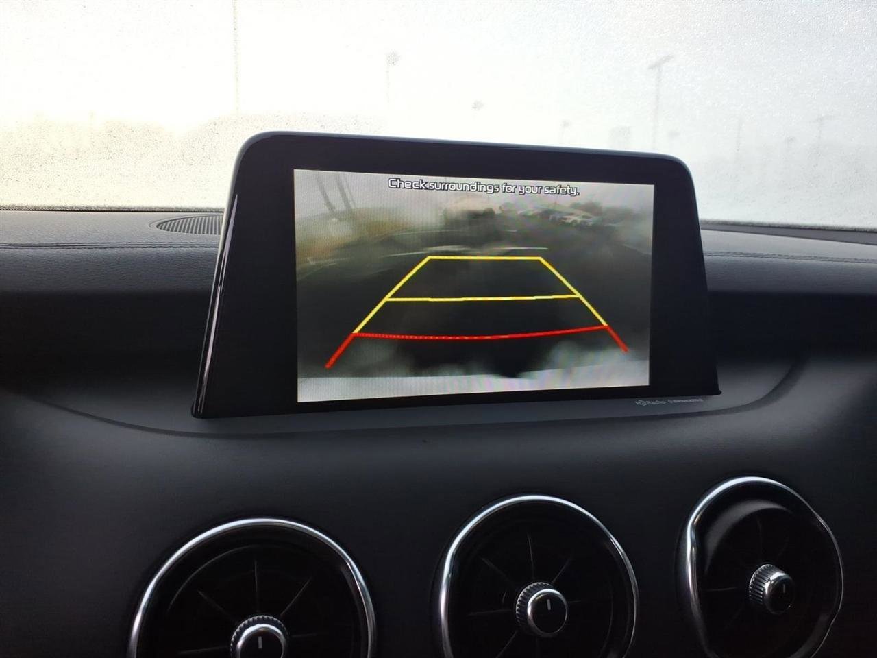 Used 2018 Kia Stinger GT2 image 16