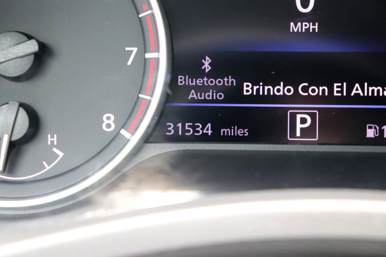 Used 2024 Nissan Sentra SV FWD image 25