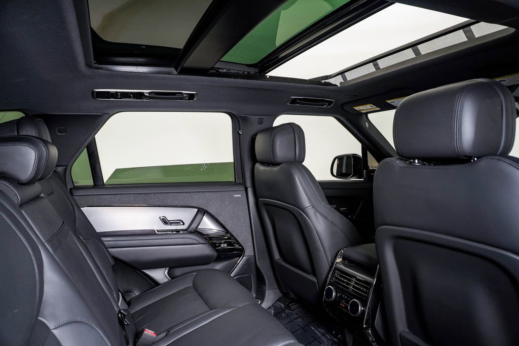 Used 2023 Land Rover Range Rover Sport SE Dynamic AWD/4WD image 15