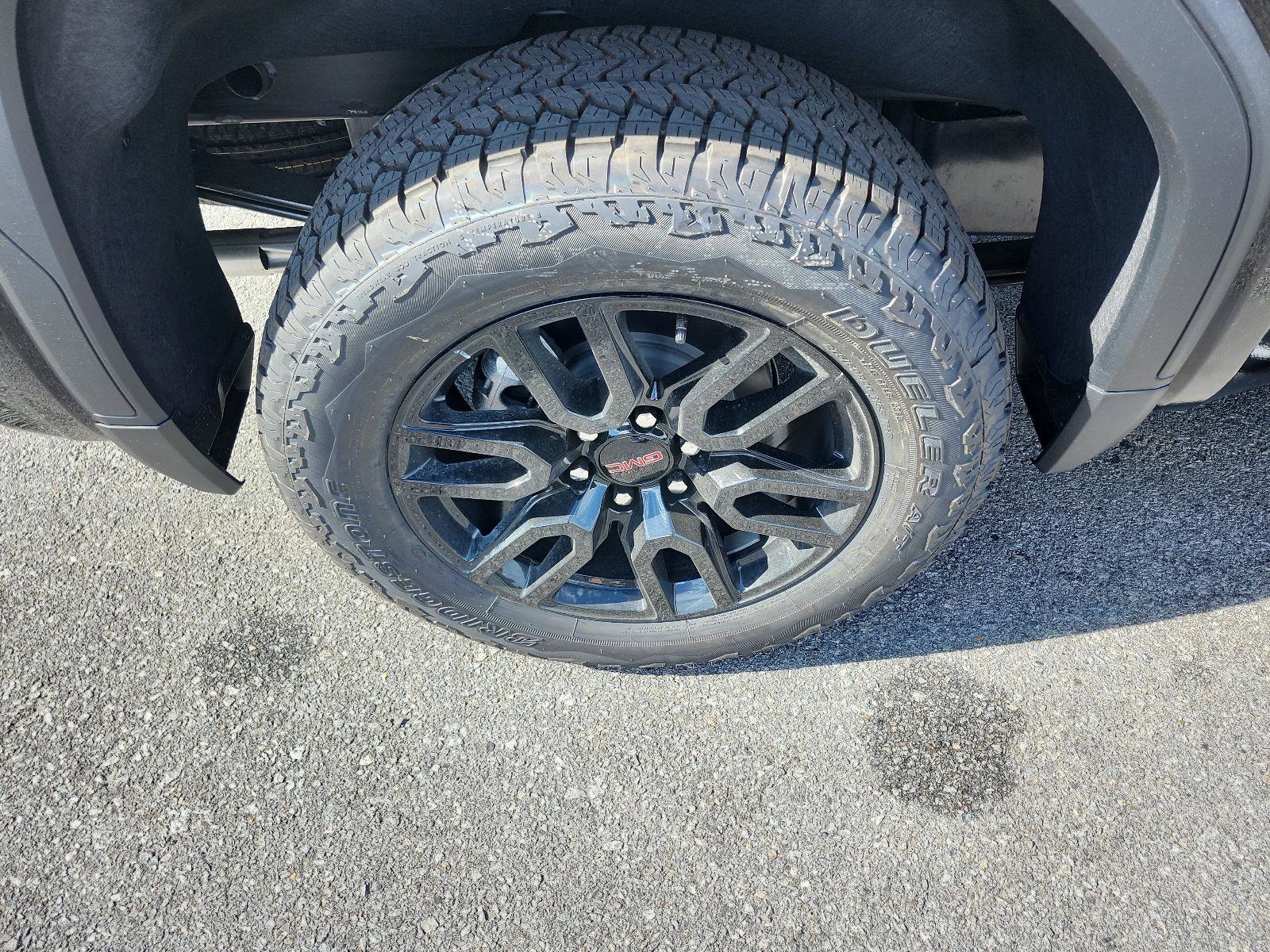 New 2026 GMC Sierra 1500 Elevation image 6