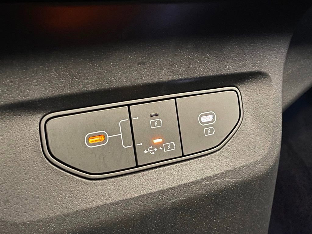 Used 2025 Kia EV6 GT-Line image 39