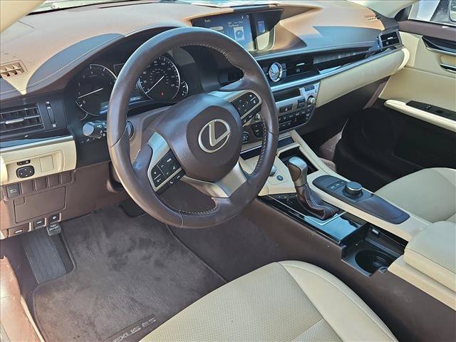 Used 2017 Lexus ES 350 w/ Accessory Package 2 FWD image 11