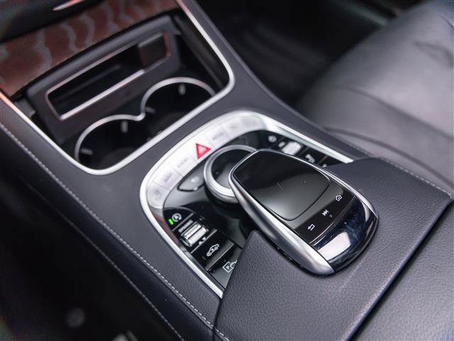 Used 2019 Mercedes-Benz S 450 Sedan image 27
