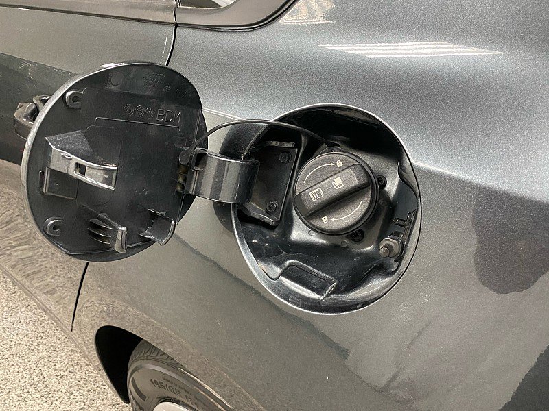 Used 2023 Kia Forte LX image 28