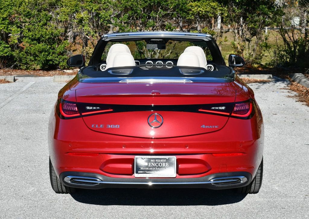 Used 2024 Mercedes-Benz CLE 300 4MATIC Cabriolet image 5