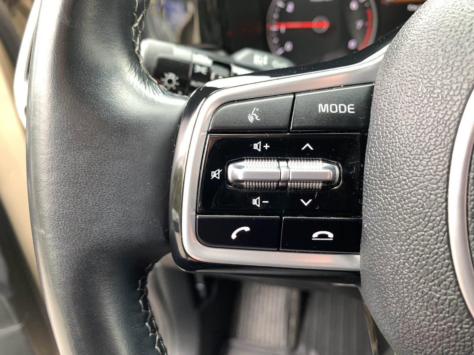 Used 2021 Kia Sorento SX AWD/4WD image 16
