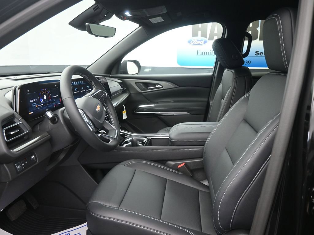 New 2026 Chevrolet Traverse LT w/ Driver Confidence Package image 14
