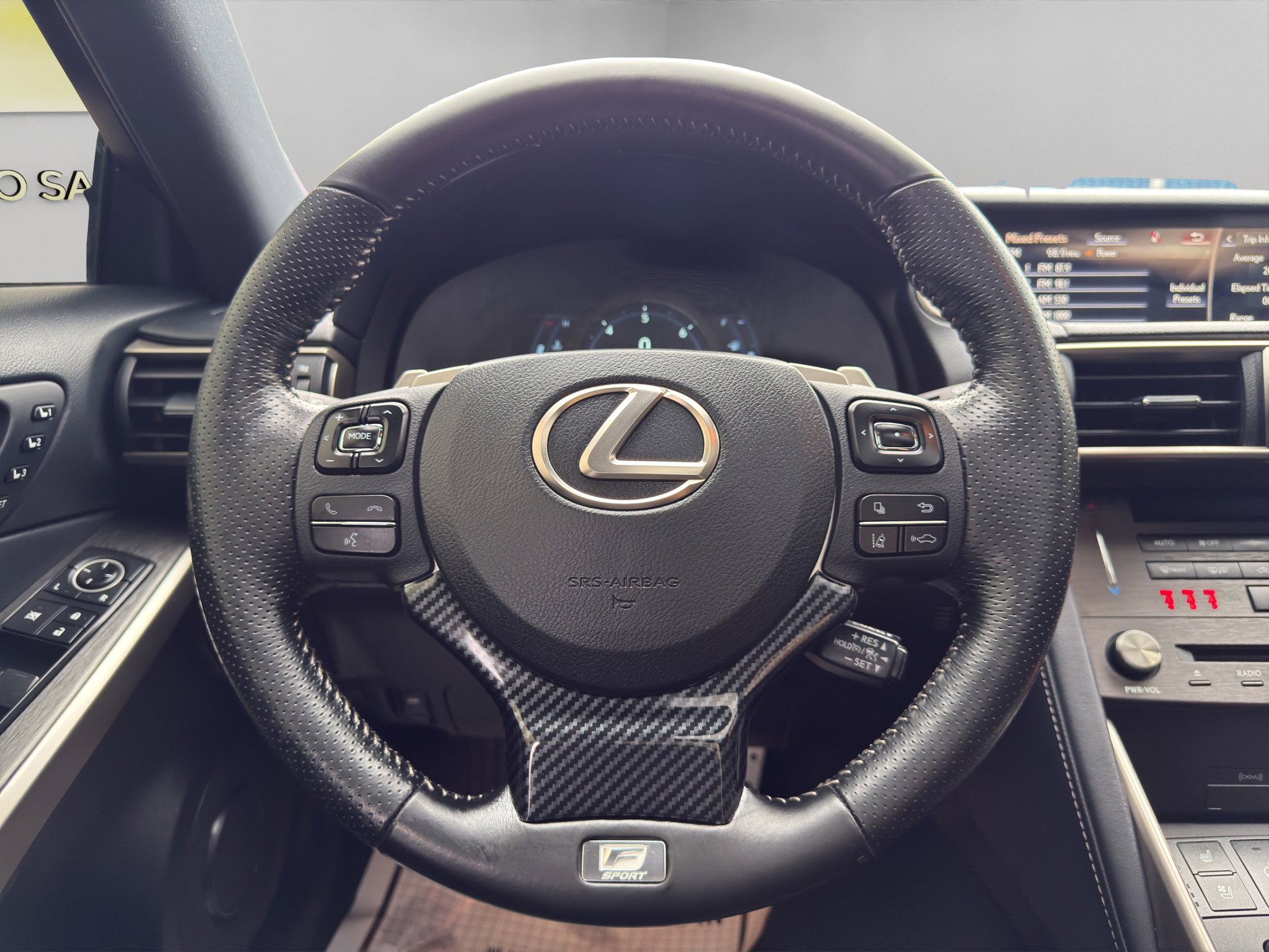 Used 2019 Lexus IS 300 F Sport image 11