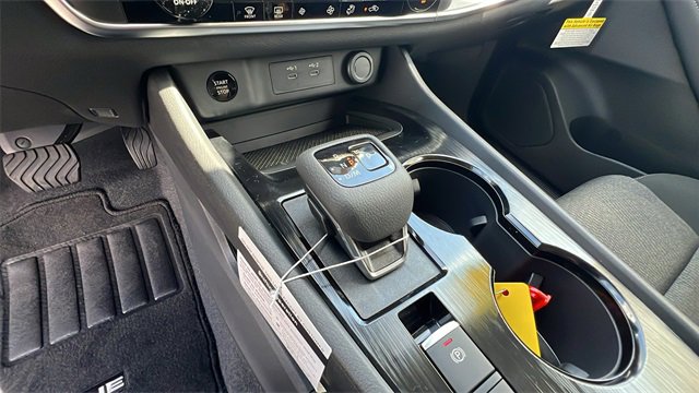 New 2026 Nissan Rogue SV image 24