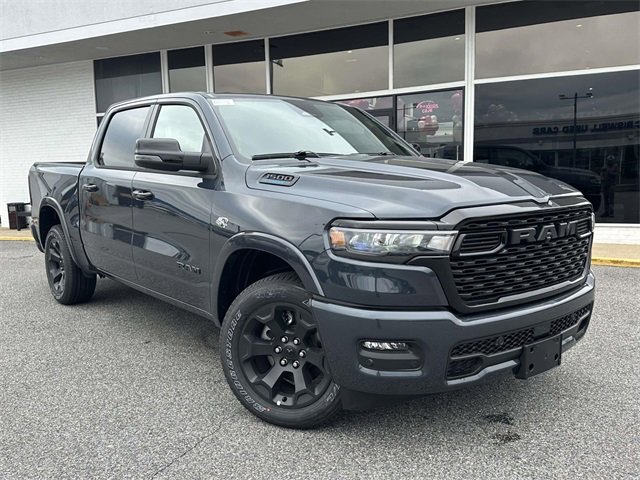New 2026 RAM 1500 4x4 Crew Cab image 2