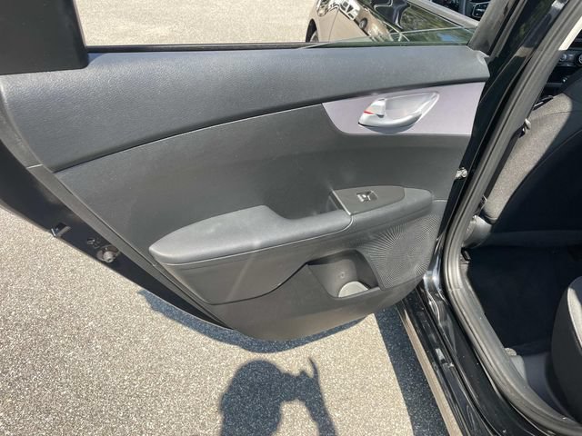 Used 2024 Kia Forte LXS FWD image 17