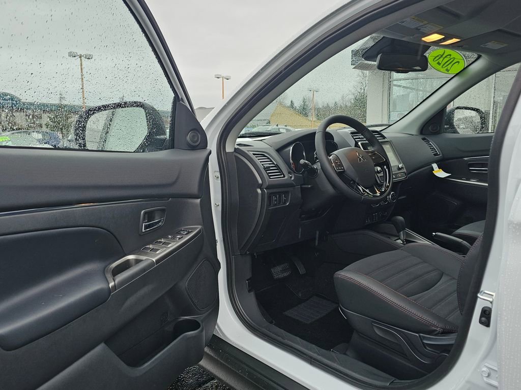 New 2026 Mitsubishi Outlander Sport SE image 16