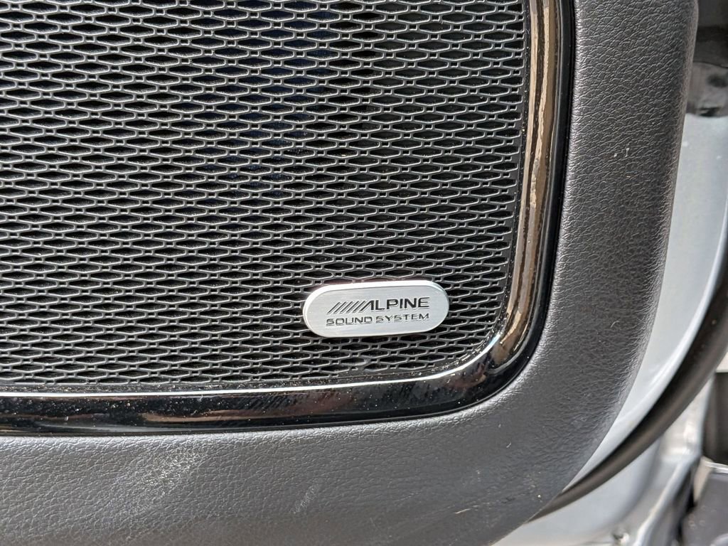 Used 2025 Jeep Compass Limited w/ Sun & Sound Group image 11