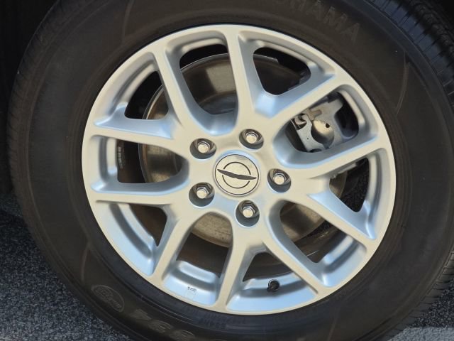 Used 2023 Chrysler Pacifica Touring-L FWD image 9