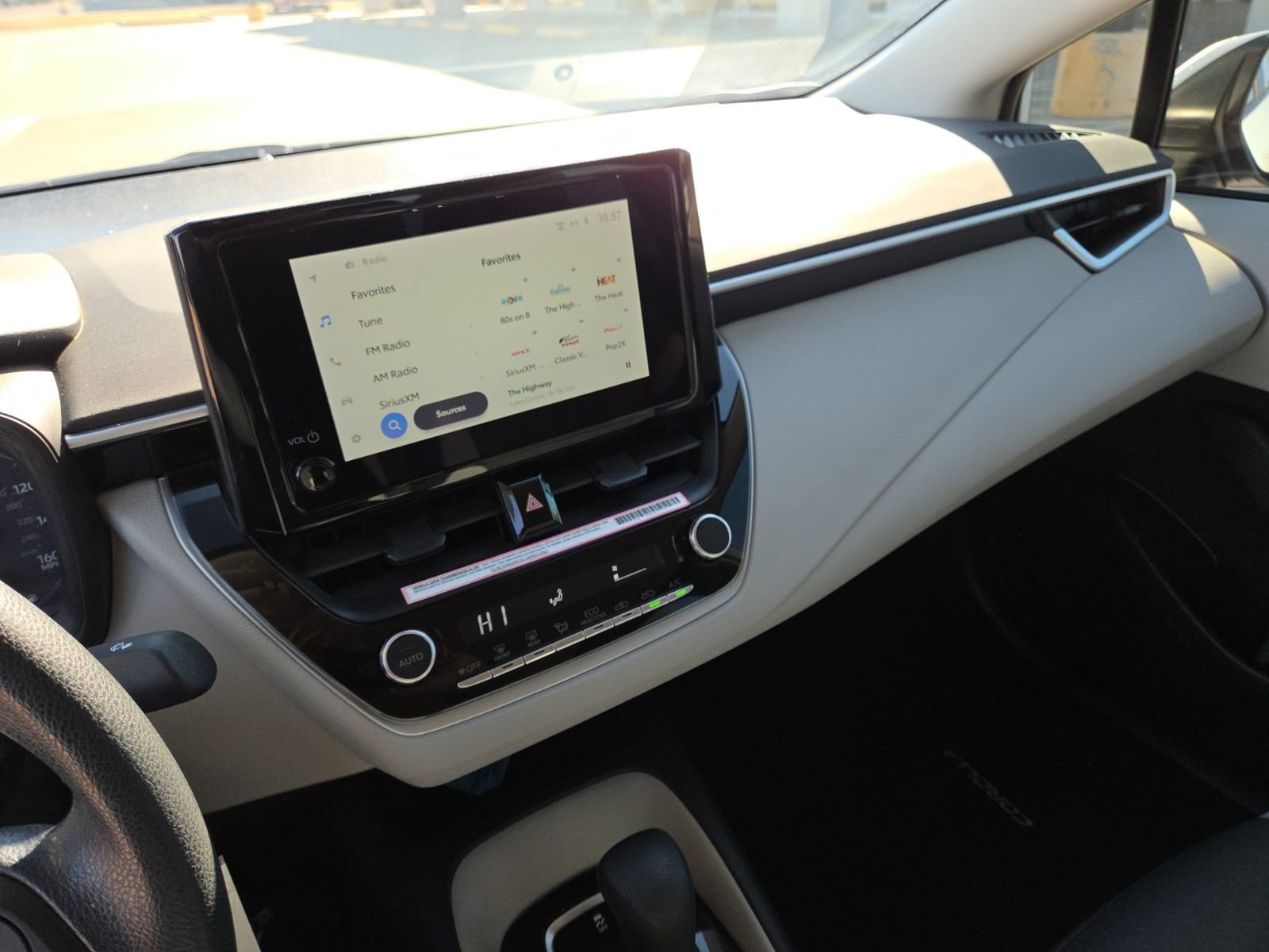 Used 2024 Toyota Corolla LE image 11