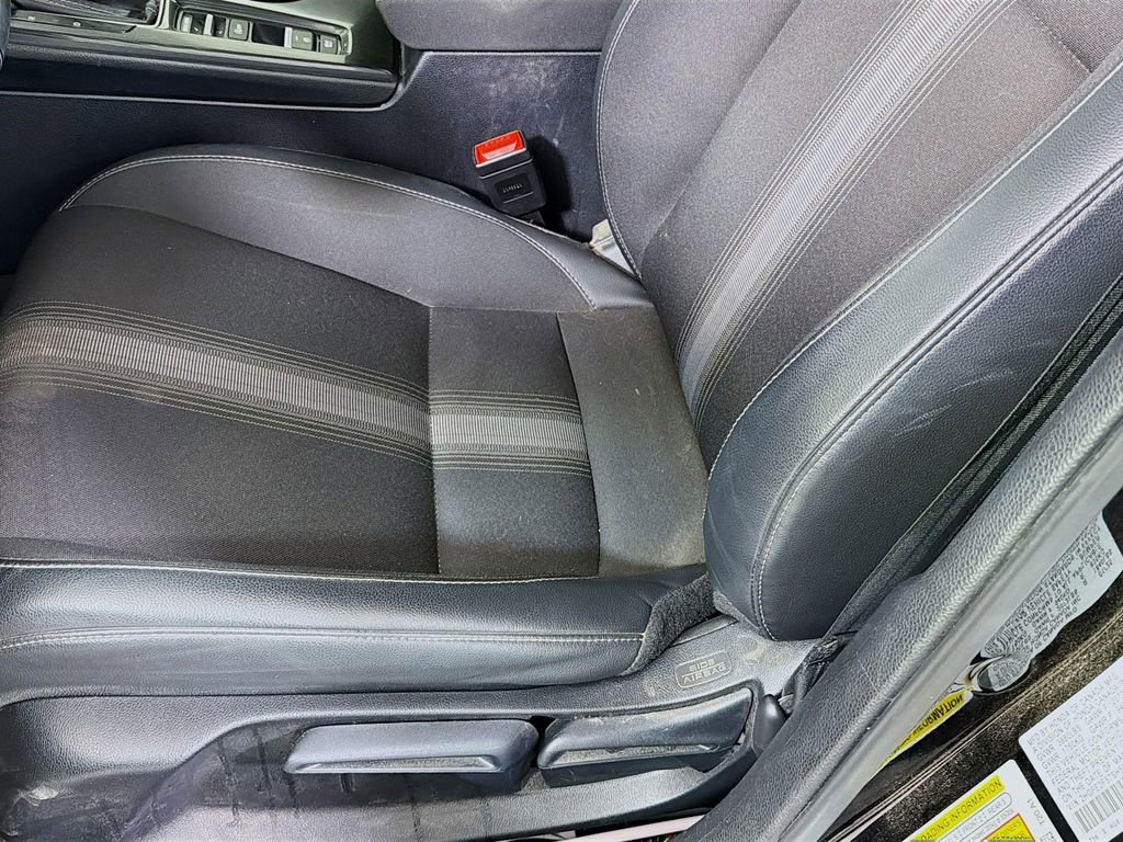 Used 2025 Honda Civic Sport image 19